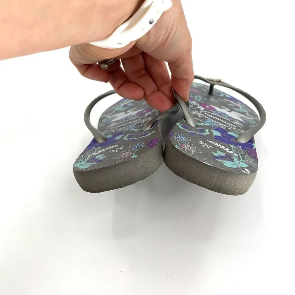 Havaianas gray and teal butterfly flip flops size 6 (37/38)